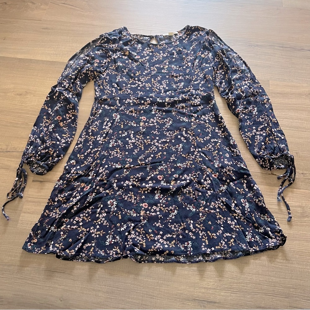 American Eagle Floral Dress 🌺